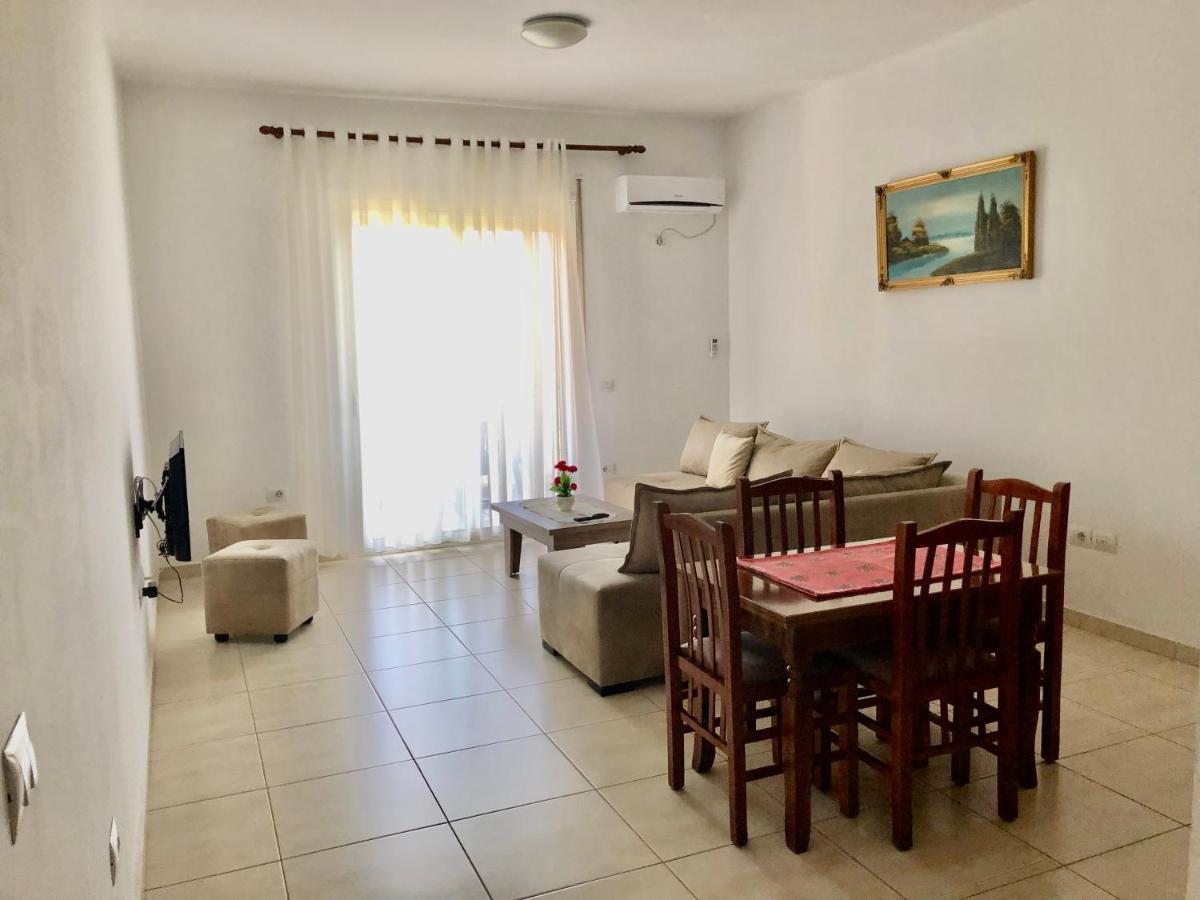 Appartamento Con Vista Mare Vlorë Exterior foto