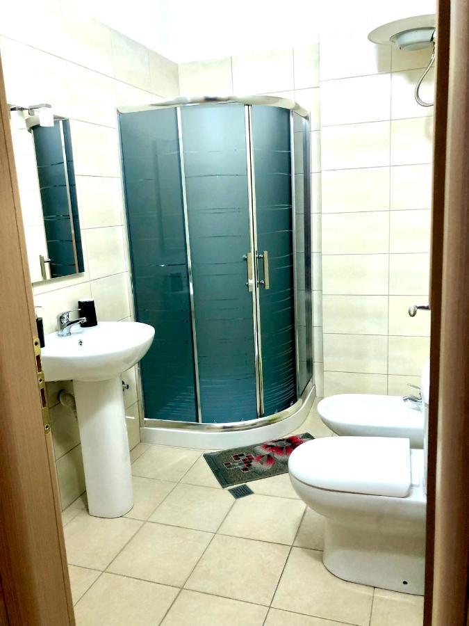 Appartamento Con Vista Mare Vlorë Exterior foto